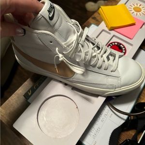 Nike blazers, tan and white